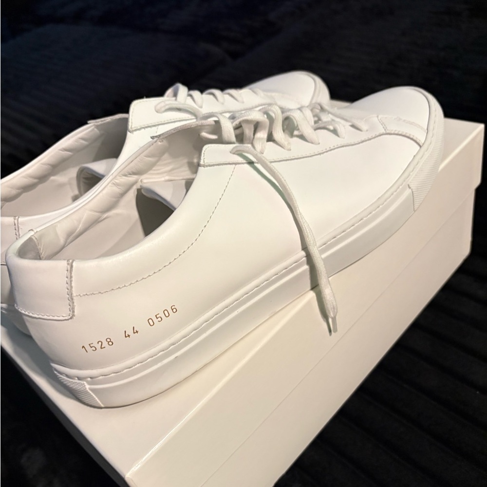 Common Projects Achilles All White Low